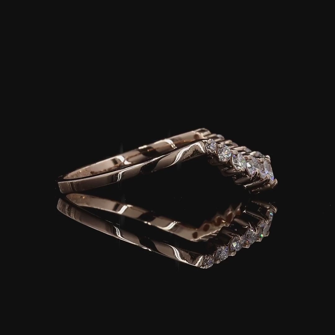 Diadem Curve Ring